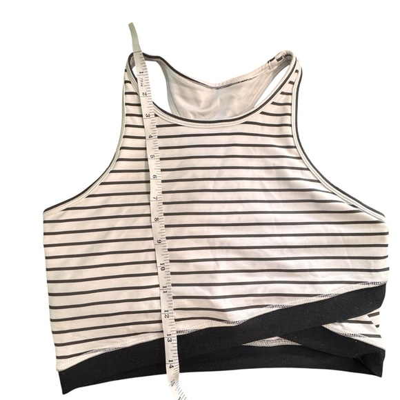 Scorpio Sol Women’s Crossover Black White Sports Bra Size Large - Picture 5 of 9